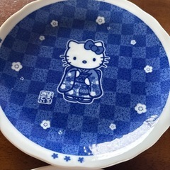 昭和レトロ！キティちゃんのお皿4枚セットの画像