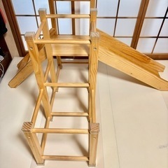 (お話中)木製　すべり台　ジャングルジムの画像
