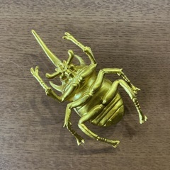 オウゴンオニクワガタ✨ フィギュア 模型 カブトムシ クワガタ コレクション 昆虫 おもちゃ 金色の画像