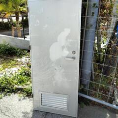 アルミドアの画像
