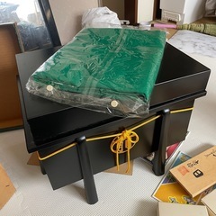 受け渡し予定決まりました！五月人形　兜　鎧　箱付き　金屏風付きの画像