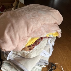 西川など各種毛布・布団の画像