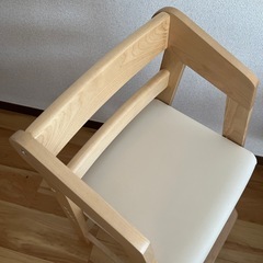 子ども用ハイチェアの画像