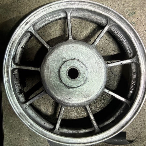 v125用　RPM10インチ　リアのみ