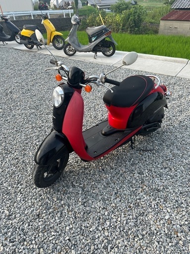 ホンダ　クレアスクーピー　赤黒