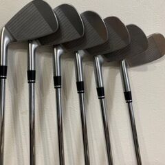 本間ゴルフ　TW747P セットの画像