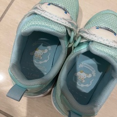 17cm シナモンロール光る靴の画像