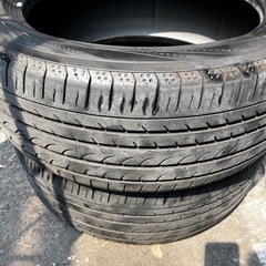 215/50R17 ヨコハマ　ブルーアース　バリ溝の画像