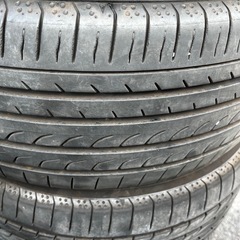215/50R17 ヨコハマ　ブルーアース　バリ溝の画像