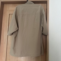 GUメンズシャツの画像