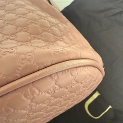 GUCCI グッチ ハンドバッグ シマレザー ピンク ショルダー付き　の画像
