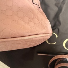 GUCCI グッチ ハンドバッグ シマレザー ピンク ショルダー付き　の画像