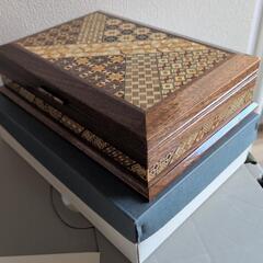 箱根寄せ木細工の画像