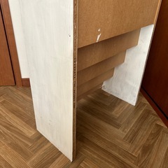 絵本ラック　の画像