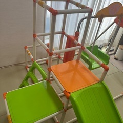 ジャングルジム　子供　室内遊び鉄棒の画像