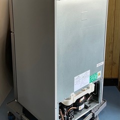YAMADA SELECT 冷蔵庫 87L YRZ-C09H1 ヤマダ電機 2022年製の画像