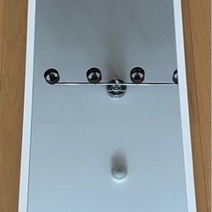 鏡の画像