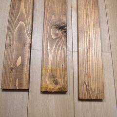 棚板　塗装済みワンバイ材1×4　長さ80cm×3本 SPF DIY木材の画像