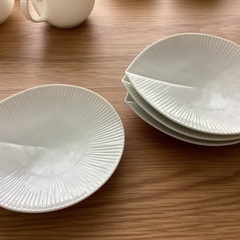 食器セット　全１４点の画像