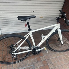 LOUIS　GARNEAU（ルイガノ）　軽量アルミフレーム　3×9speed　油圧ディスクブレーキ　ホワイトの画像