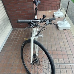 LOUIS　GARNEAU（ルイガノ）　軽量アルミフレーム　3×9speed　油圧ディスクブレーキ　ホワイトの画像