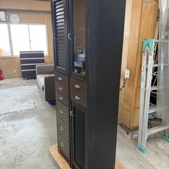 キャビネット　収納家具　ヴィンテージ風　おしゃれ　インテリア　飾り棚の画像