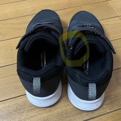 【中古】瞬足 20.5センチ ブラックの画像