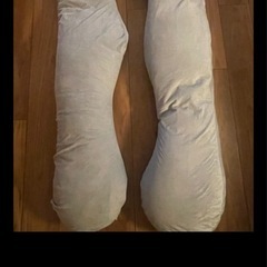 抱き枕と授乳クッションの画像