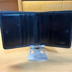 LOUIS VUITTON ルイヴィトン折りたたみ財布　の画像