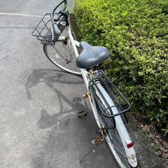 自転車　No.420　ホワイト　27インチ　LEDオートライト　【リサイクルショップどりーむ天保山店】の画像