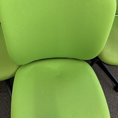 今日希望 早い人 早い者勝ち まとめてでも 個別でもok 椅子 イス オフィス用 オフィス家具 家具 緑 グリーン 高さ調整可能の画像