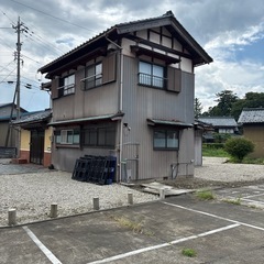 土地と家の画像