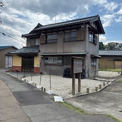 土地と家の画像