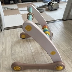 西松屋手押し車、歩行器の画像