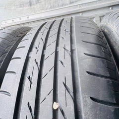 バリ山　BRIDGESTONE NEXTRY 185/65R15 夏タイヤ　2021年製　15インチの画像