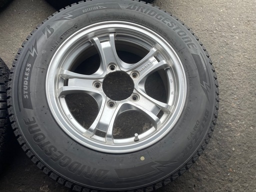 ジムニー 175/80R16 アルミホイール付スタッドレスタイヤ4本セット