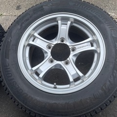 ジムニー 175/80R16 アルミホイール付スタッドレスタイヤ4本セットの画像