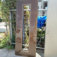 アルミドアの画像