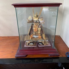 鎧兜人形の画像
