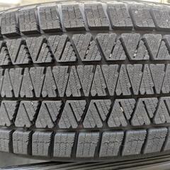 走行わずか100キロ！2024年製 スタッドレスタイヤ 225/60R17 99Q ブリヂストン ブリザック　DM-V3の画像