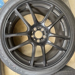 PCD100 9.5J 265/35R18の画像