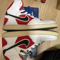 【 NIKE 】 スニーカーの画像