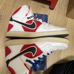 【 NIKE 】 スニーカーの画像