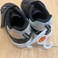 新品未使用　靴　21センチの画像