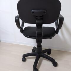 オフィスチェアの画像