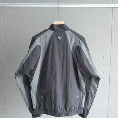 ナイキ × ドレイク コラボ NOCTAシリーズ ツートンカラー スタンドカラージャケットの画像