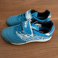 サッカースパイク　アンブロ　19cmの画像