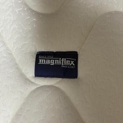 中古　ベッドマットレス　クイーンサイズの画像