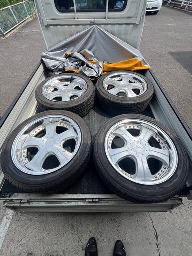 タイヤ　ホイールセット18インチ　245/45r18