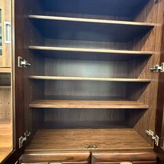 【ジャングルジャングル滋賀草津店】ジモティ来店特価!!　食器棚　ﾌﾞﾗｳﾝ　J-2508104の画像